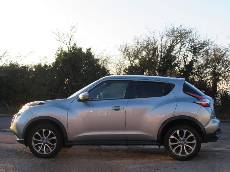 NISSAN JUKE