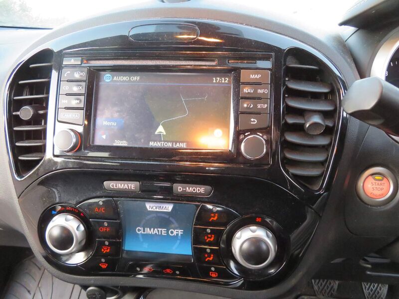 NISSAN JUKE