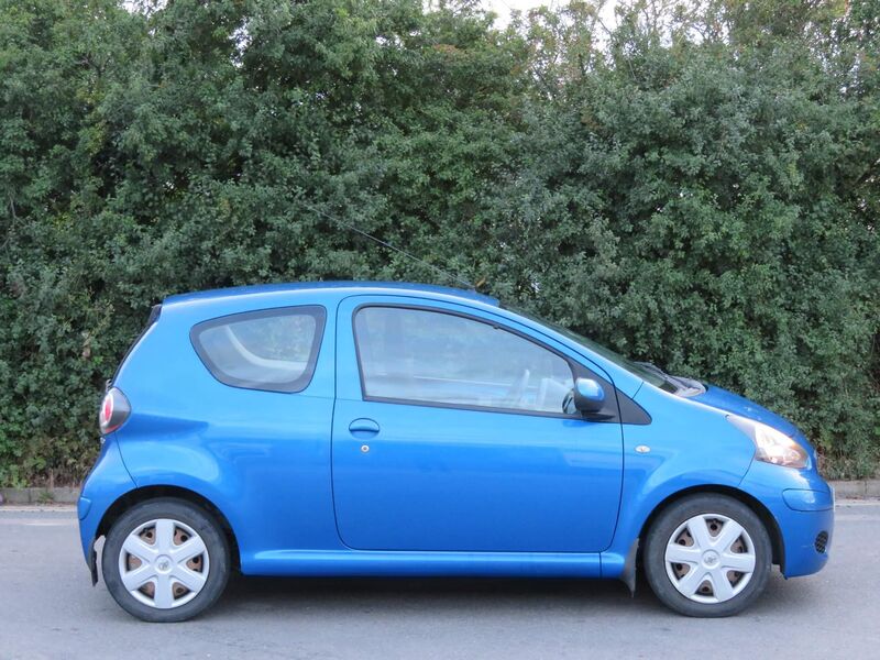 TOYOTA AYGO