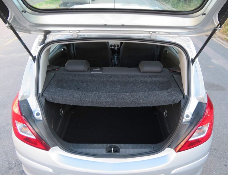 VAUXHALL CORSA