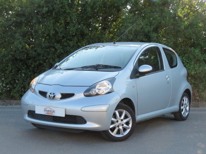 TOYOTA AYGO
