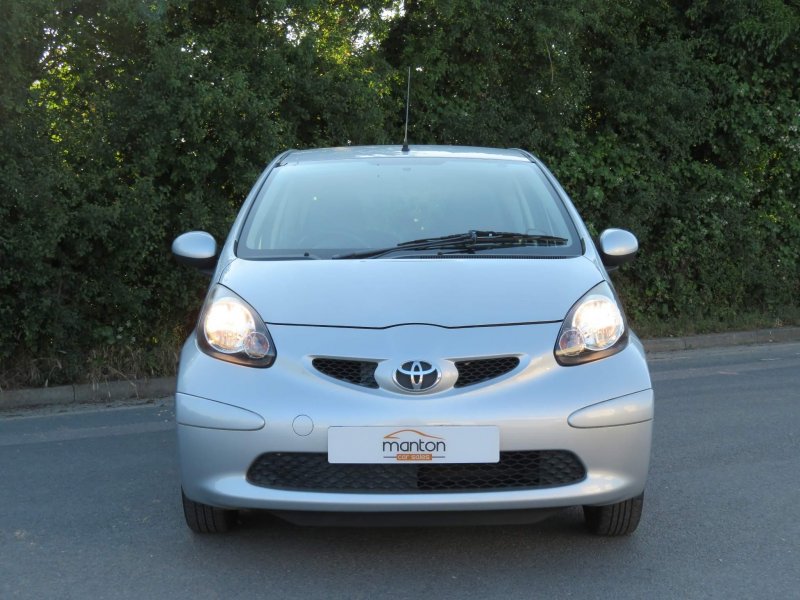TOYOTA AYGO