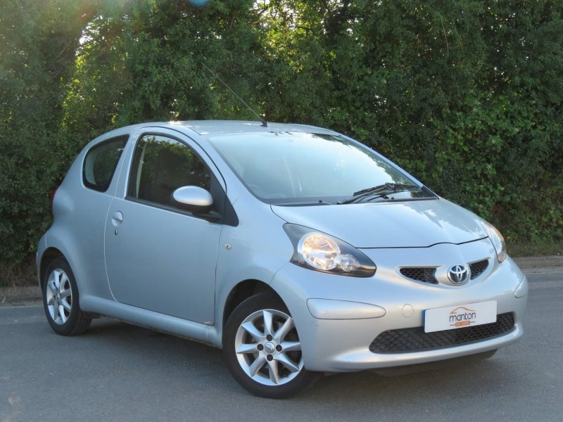 TOYOTA AYGO