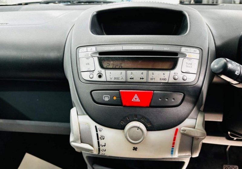 TOYOTA AYGO