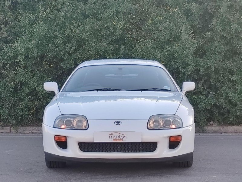 TOYOTA SUPRA