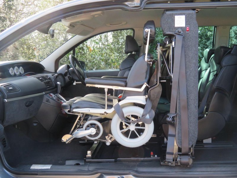 PEUGEOT 807
