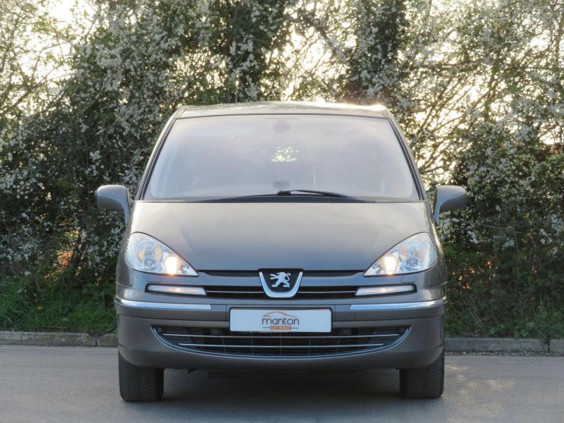 PEUGEOT 807