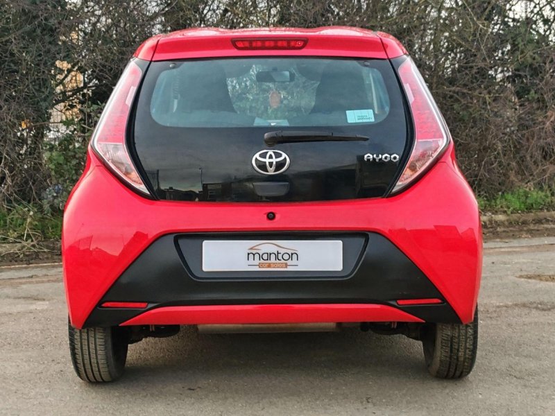 TOYOTA AYGO