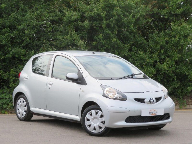 View TOYOTA AYGO 1.0 VVT-i + MultiMode Euro 4 5dr