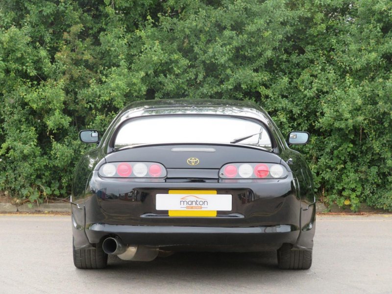 TOYOTA SUPRA