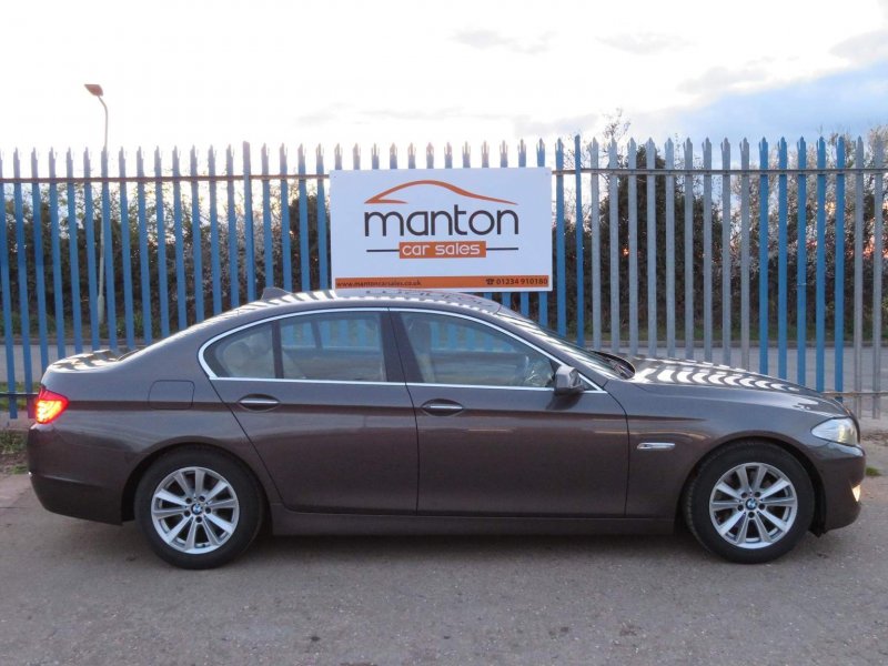 BMW 5 SERIES