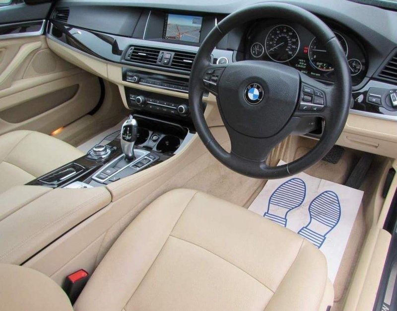 BMW 5 SERIES