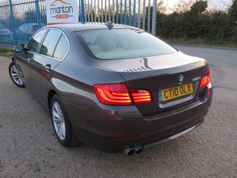 BMW 5 SERIES