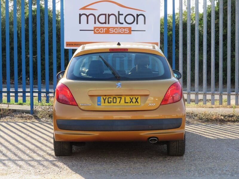 PEUGEOT 207