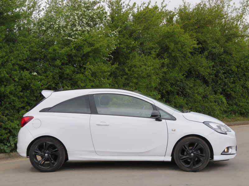 View VAUXHALL CORSA 1.2i Limited Edition Euro 6 3dr