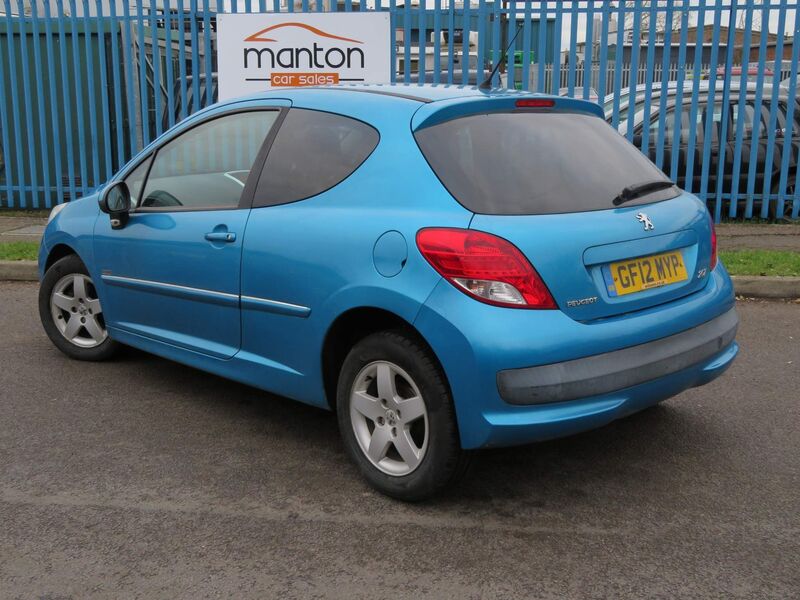 PEUGEOT 207