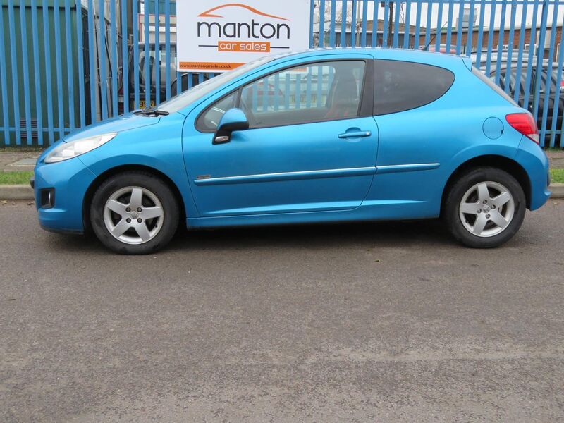 PEUGEOT 207