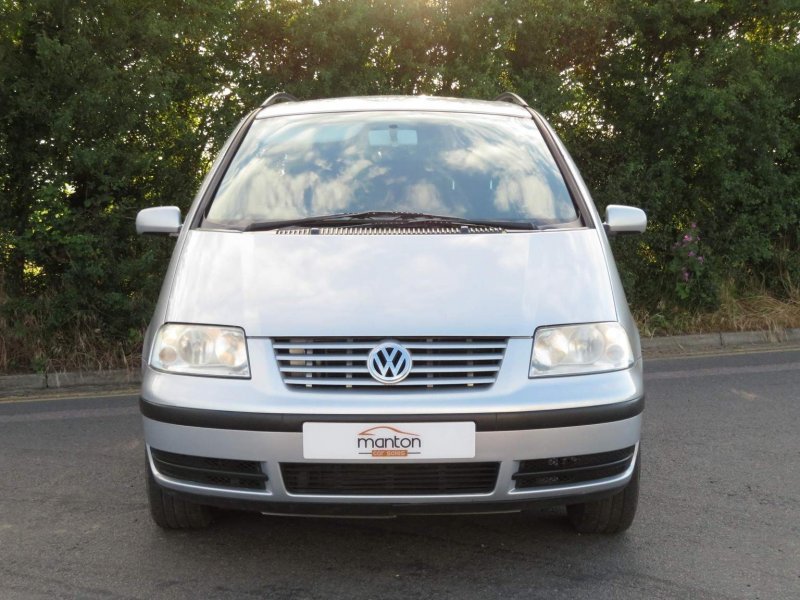 VOLKSWAGEN SHARAN