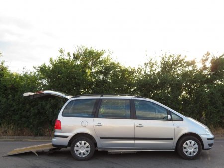 VOLKSWAGEN SHARAN 1.9 TDI PD SE 5dr