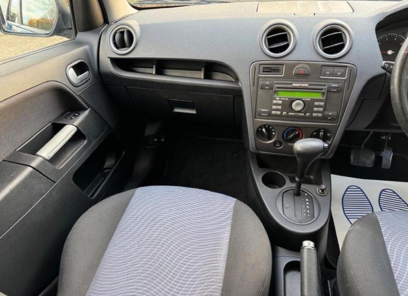 FORD FUSION