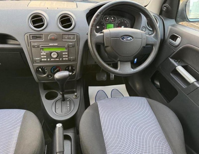 FORD FUSION